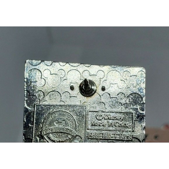 Pink Dragon Authentic Official 2014 Disney Collectible Yellow Trading Pin - Picture 8 of 9